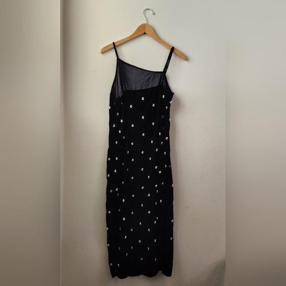 Urban Outfitters UO Slip Dress Women's Pearl Beaded Velvet Midi Black‎ Size 12 - Picture 10 of 12